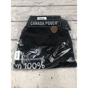 Canada Pooch Reversible Vest Size 20 Black/Plaid Dog Coat NWT Sealed